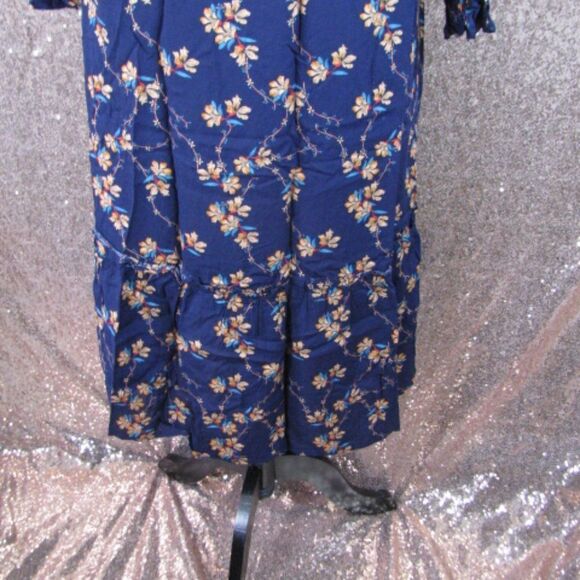NWT BloomChic floral dress 18 - Picture 7 of 10